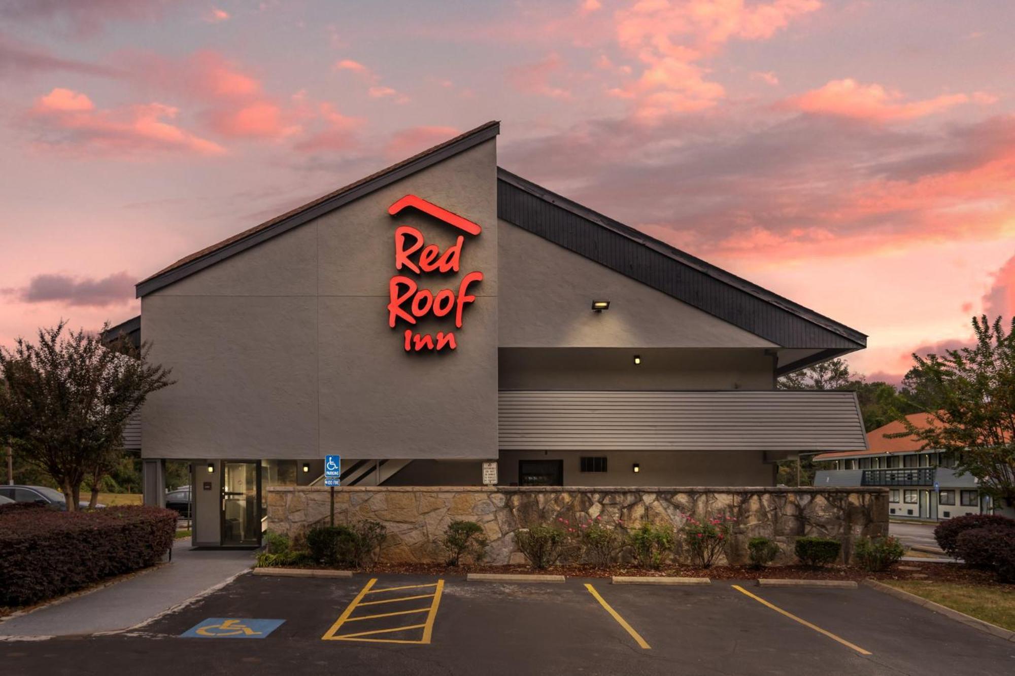 Red Roof Inn Грийнвил Екстериор снимка