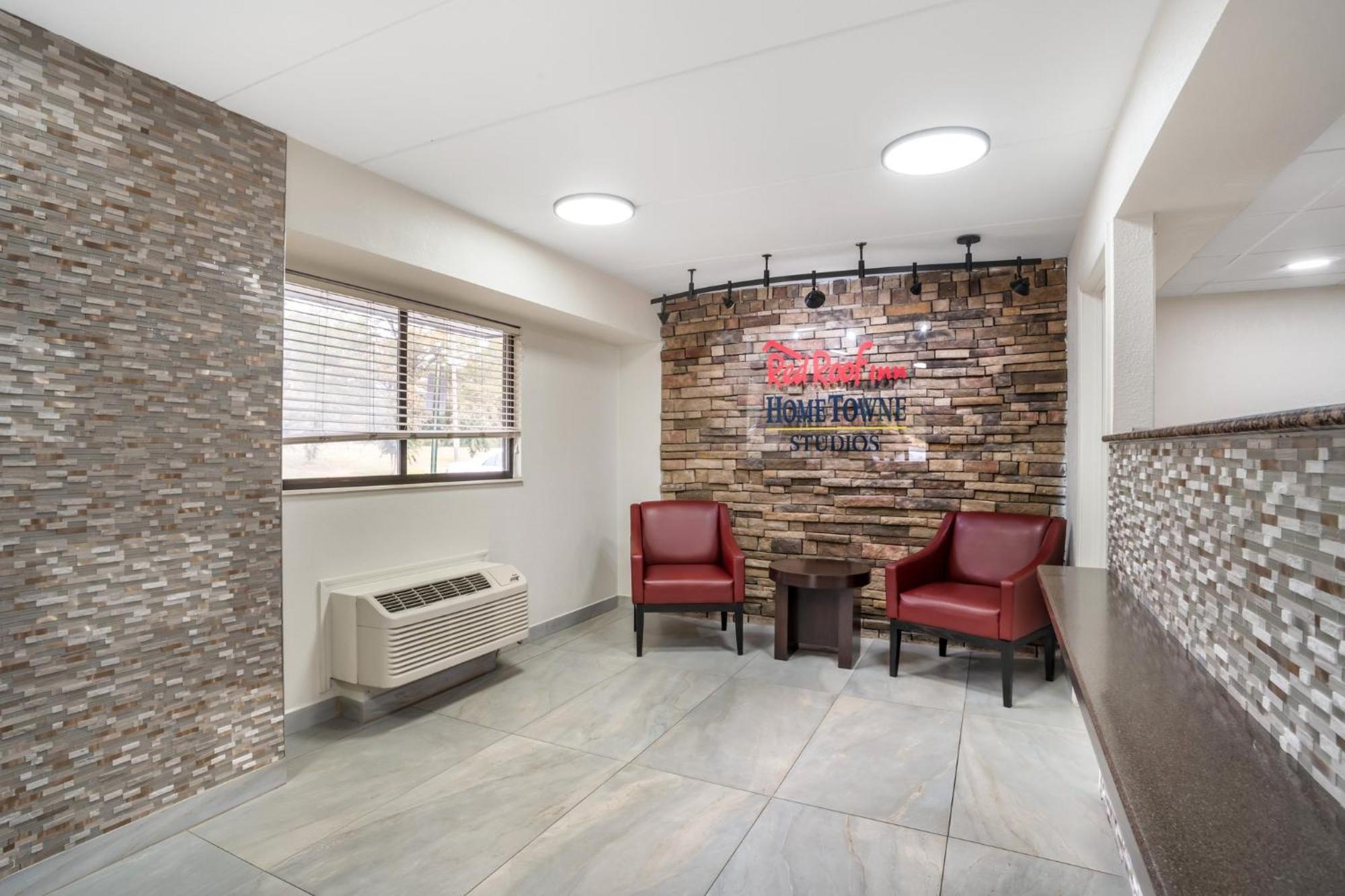 Red Roof Inn Грийнвил Екстериор снимка